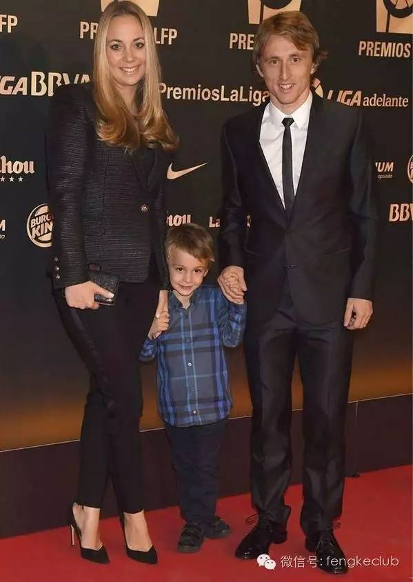 克罗地亚太太团来袭,世界杯太太团英国克罗地亚