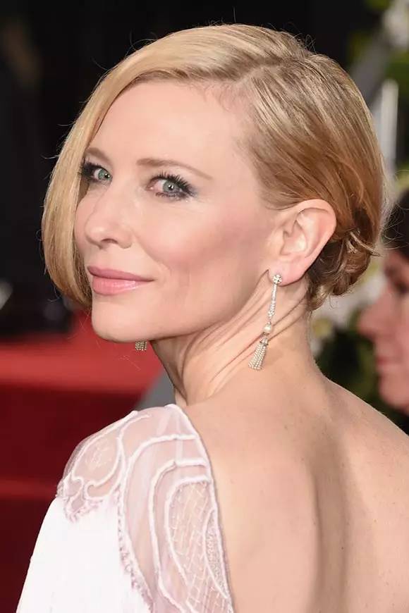 深扒金球奖彩妆（上）2016新鲜货PK经典好卖款