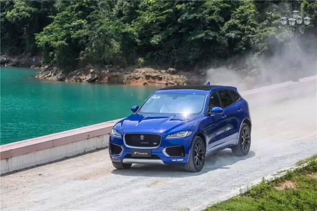 新款捷豹f-pace顶配试驾,捷豹f-pace试驾第一视角