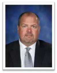 推广|今夏，来美高和皇马传奇一起踢球！