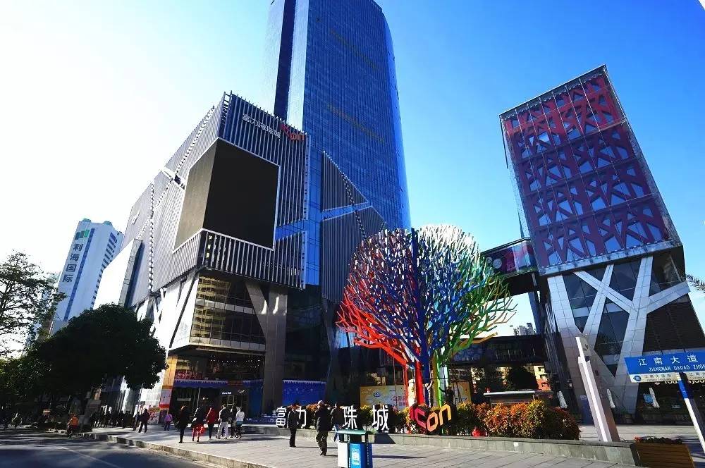 一堆新兴品牌抓住80、90后的心，富力的这个mall实力爆棚