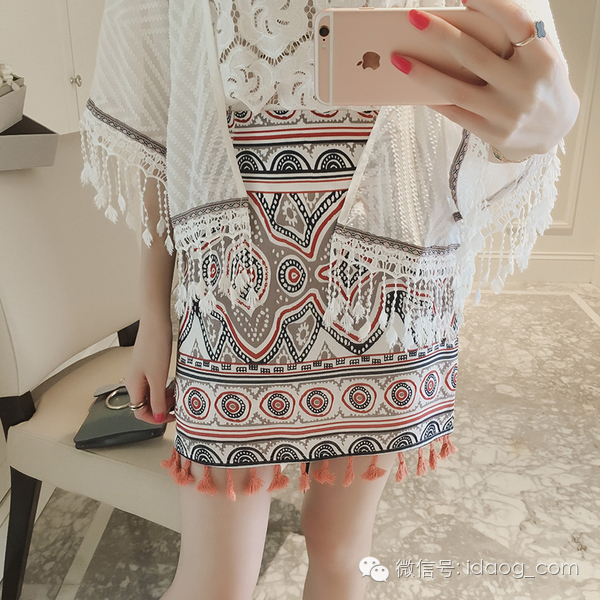 这么美丽的衣服你还在犹豫什么？