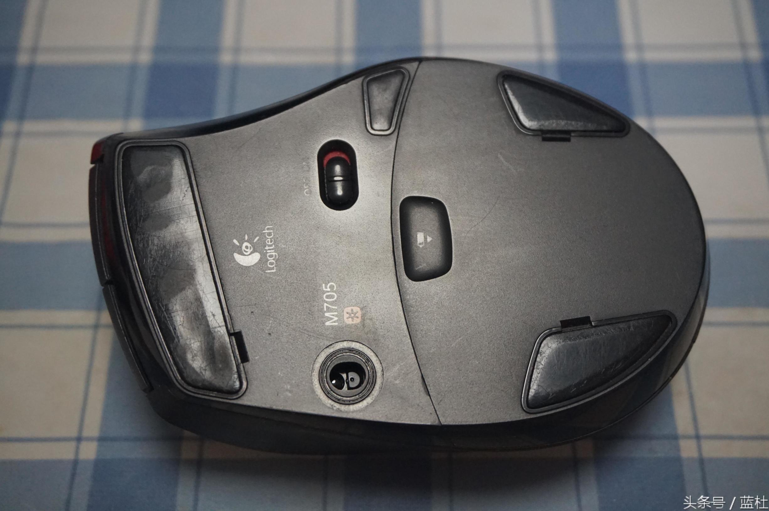 鼠标滑轮坏了怎么修视频,罗技鼠标坏了去哪里修