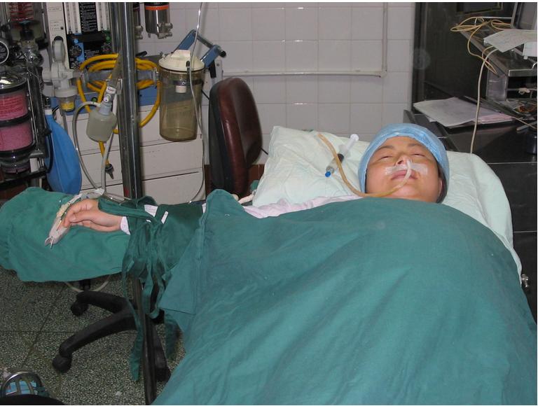 老婆剖腹产老公需要做什么,老婆在剖腹产老公要做什么