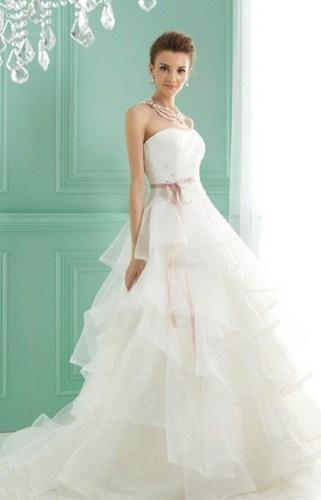 拍婚纱照pose大全图解,拍婚纱照摆哪个pose好看