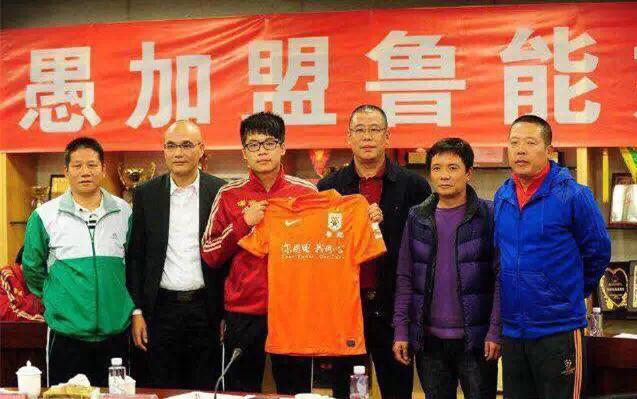 罗湖骄傲：足球小将超录取线61分考上清华！