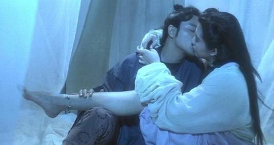 警匪较量周星驰,周星驰电影里的香港警匪片