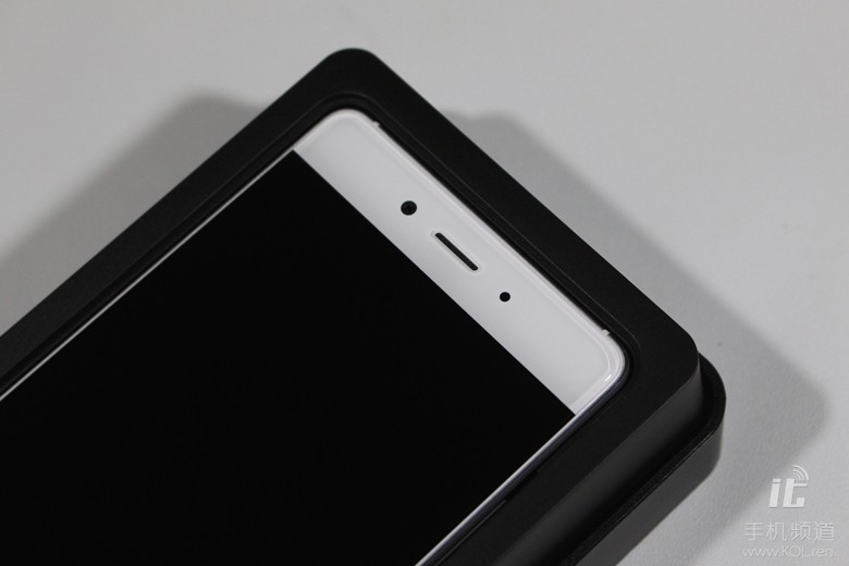 无边框手机努比亚z11,无边框手机真的好用吗