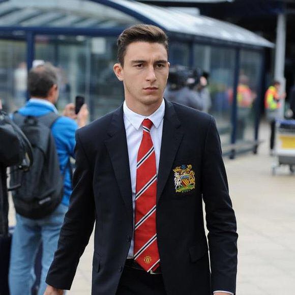 那些超帅的足球运动员,又帅又有实力的足球球员