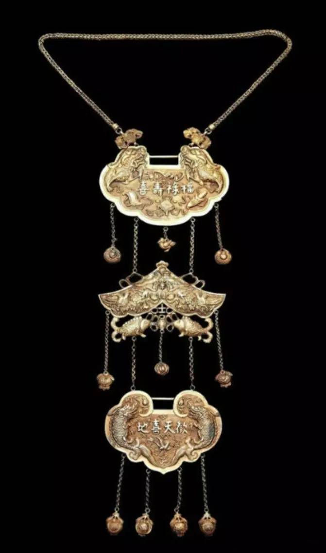 长命锁品相特别好,长命锁收藏价值