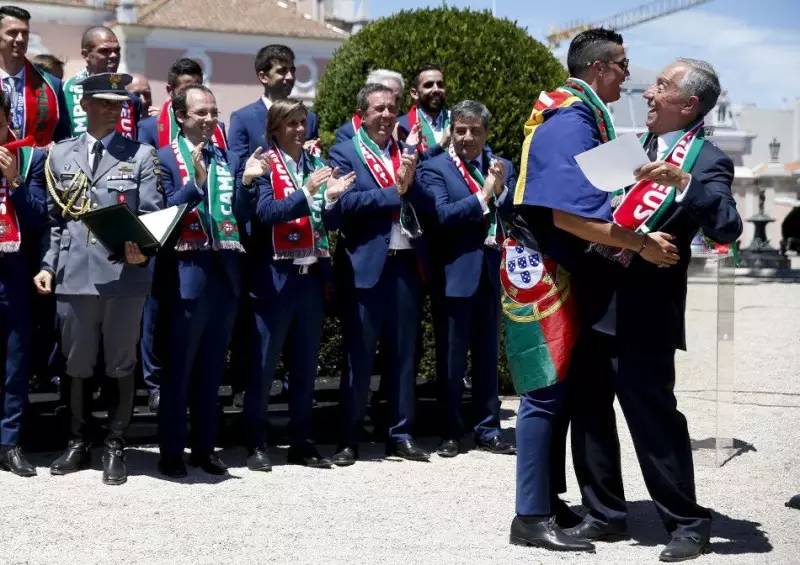 2016欧洲杯葡萄牙夺冠c罗和弗格森,2016年欧洲杯葡萄牙夺冠全过程