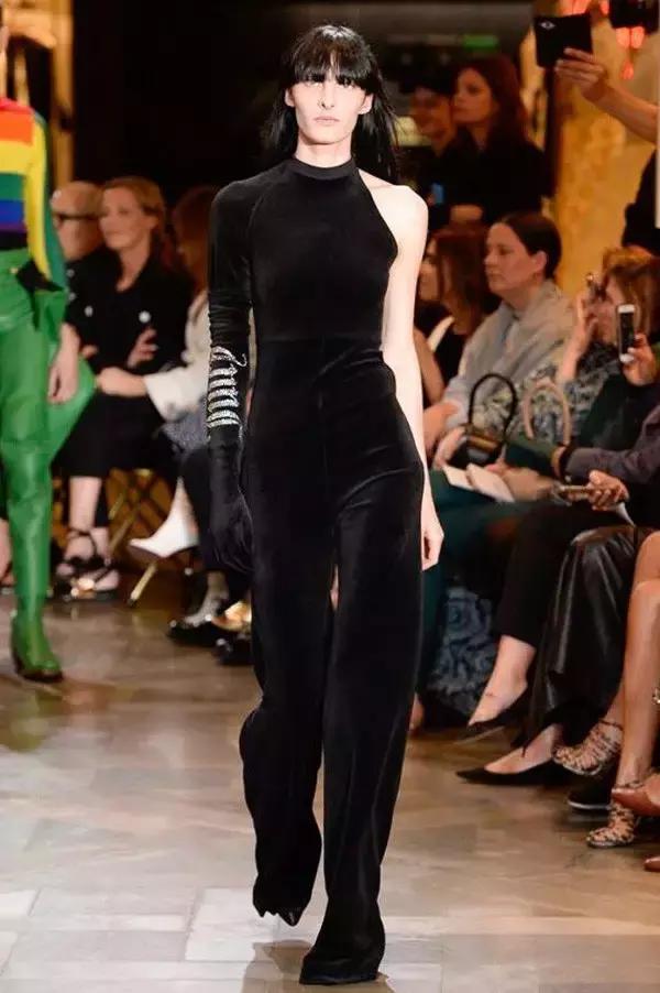 vetements2022秋冬高级,vetements17走秀款