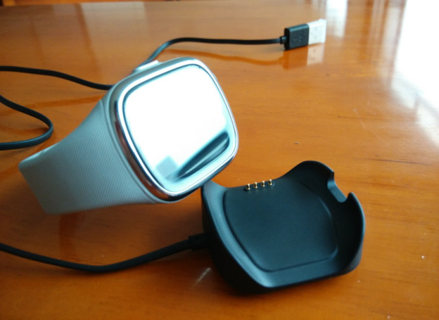 拉卡拉智能运动手环,有颜值的智能手环