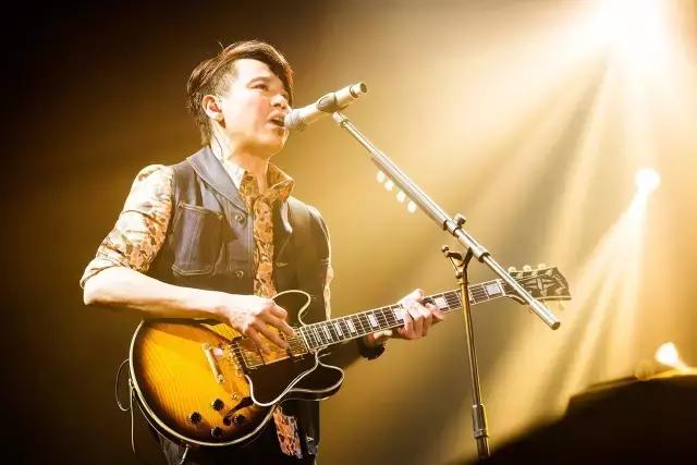 tia袁娅维陶喆盛夏光年,陶喆相思赋予谁