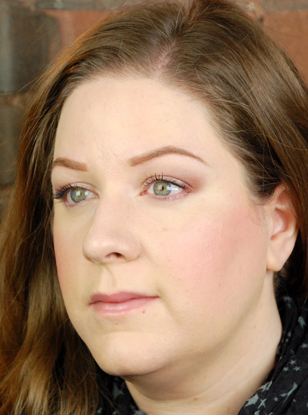 深扒金球奖彩妆（上）2016新鲜货PK经典好卖款