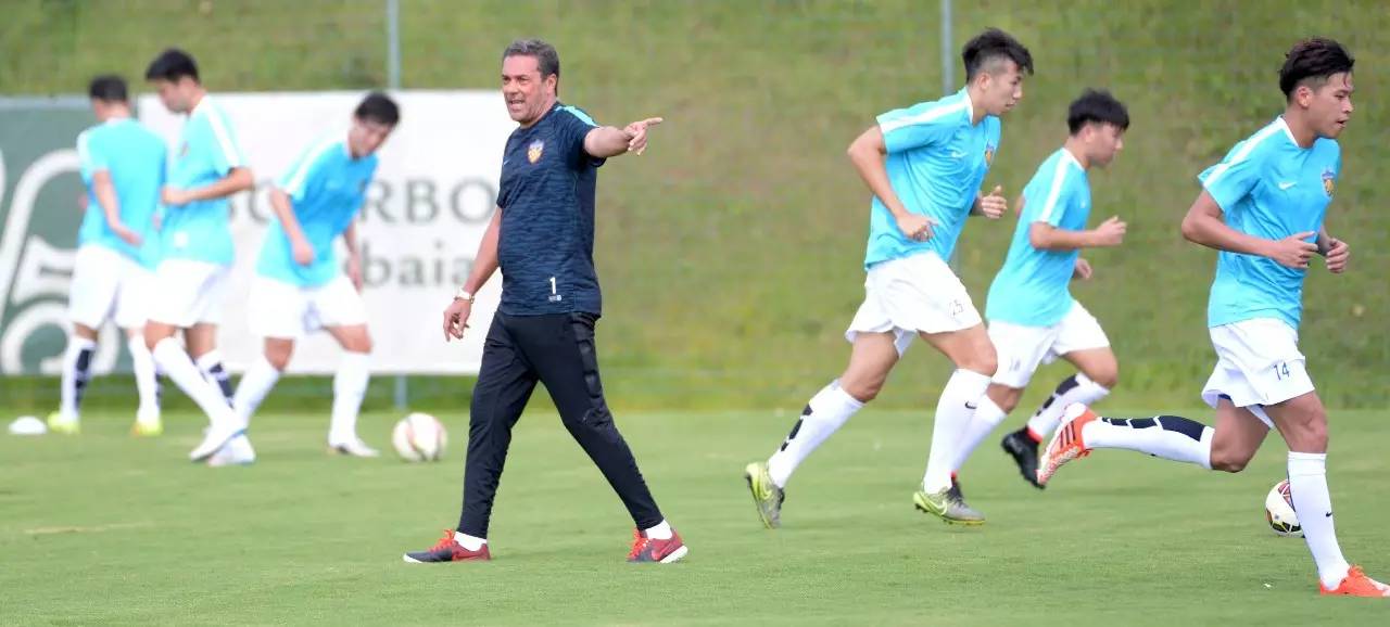 六连胜，卡帅只是填上卢帅所挖大坑！冲超？权健任务依然艰巨！