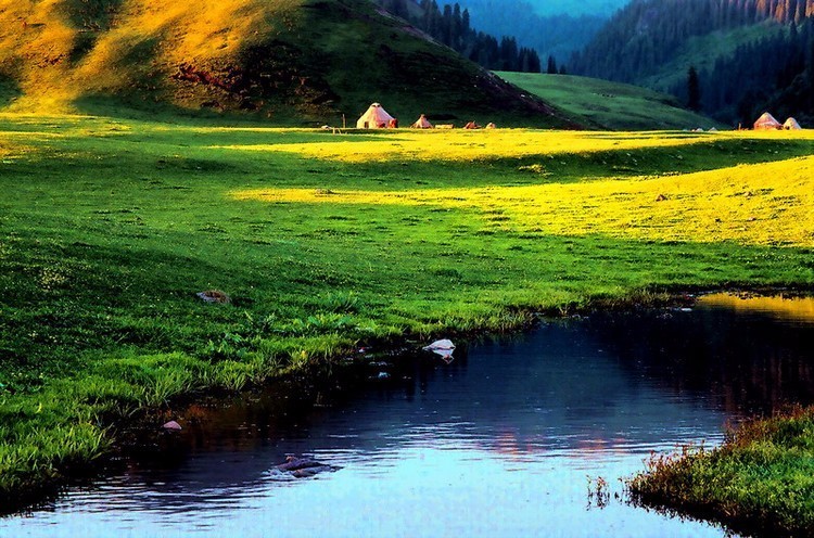 险过独库，美过101，伊犁还私藏着这样一条经典之路！