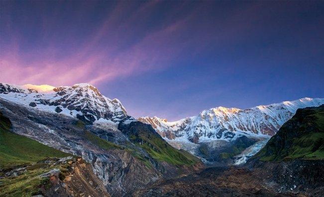 登山揽景的心情,登山赏景是心灵的一次洗礼