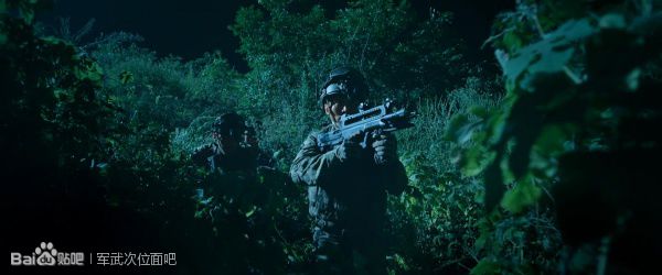 战争电影中的经典枪械,电影战狼中的一些枪械