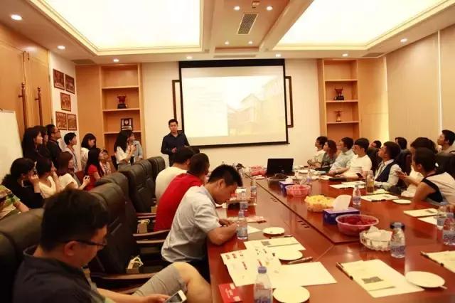 华人金融p2p,华人零元购会怎么样