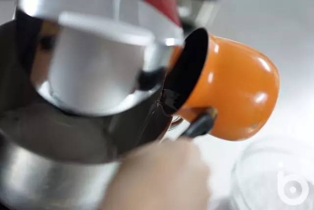 超级主厨|拿着这份甜品问了10个路人，居然没人猜到它是马卡龙