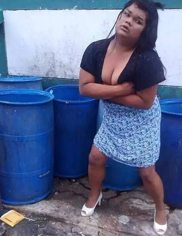 史上最辣眼睛的女神Polla，叫你一声你敢答应么？