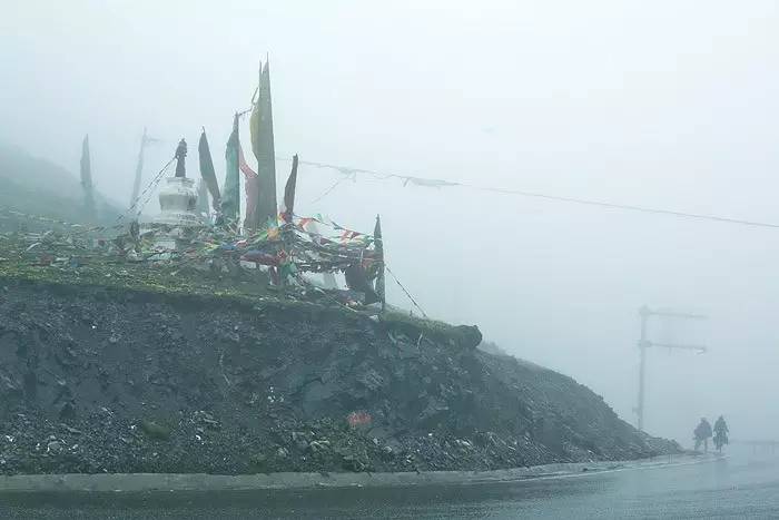 世界这么大我想去看看,世界这么大我想自己去看看