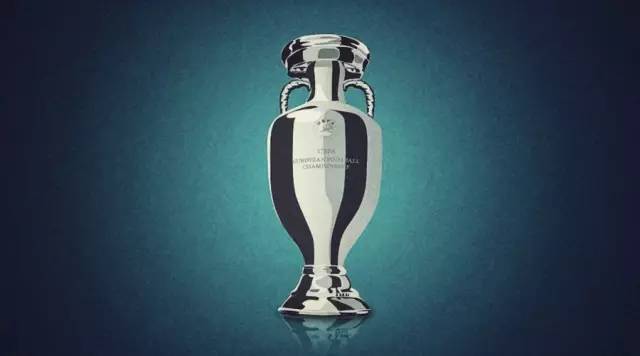 一支笔一张纸一杯液体,一支笔一杯水一张纸