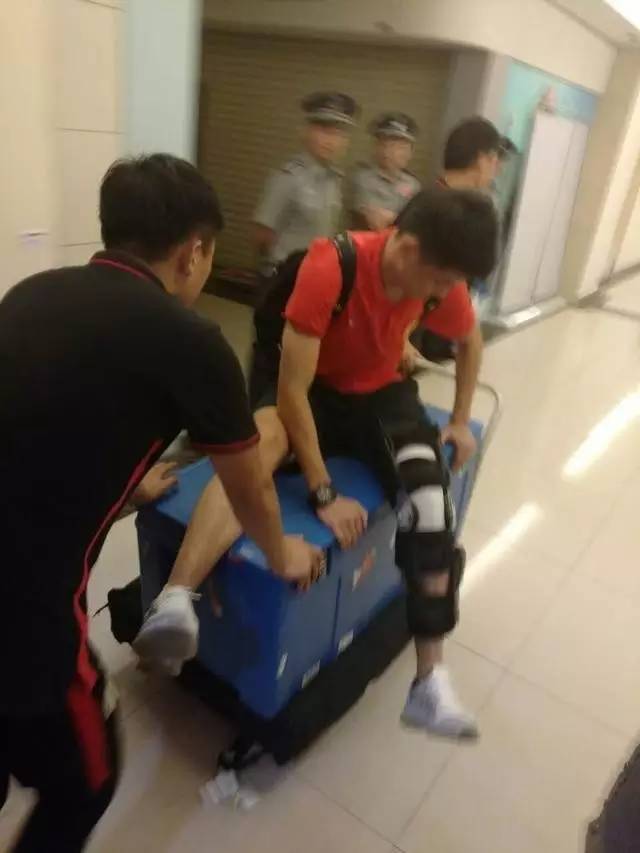 恒大左后卫魔咒?我不服，我是李泽鹏，南派足球的复兴希望