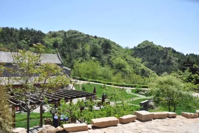 夏天天气这么热适合去哪儿玩,大暑去哪里玩比较凉快