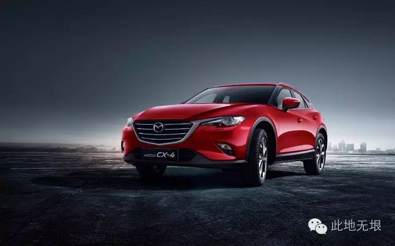 尽管我被卡在后排座椅上，我还是给这款车点了赞