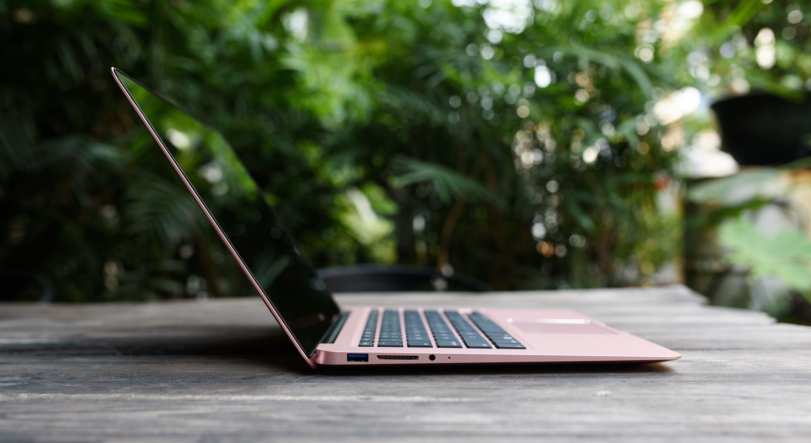 哪一款笔记本既好看又好,有没有十全十美的笔记本电脑