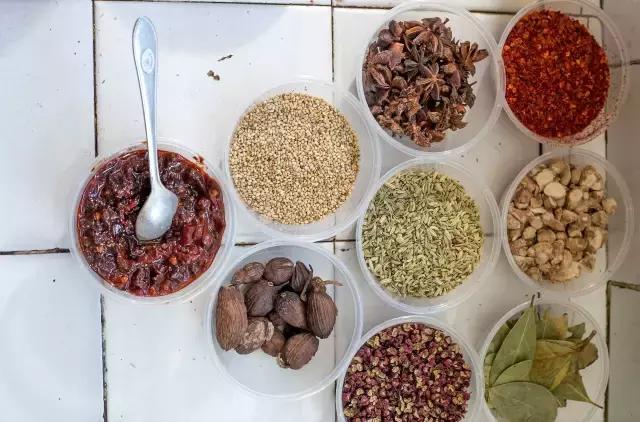 弄惠灵顿牛排放什么蔬菜,惠灵顿牛排放什么蘑菇最好