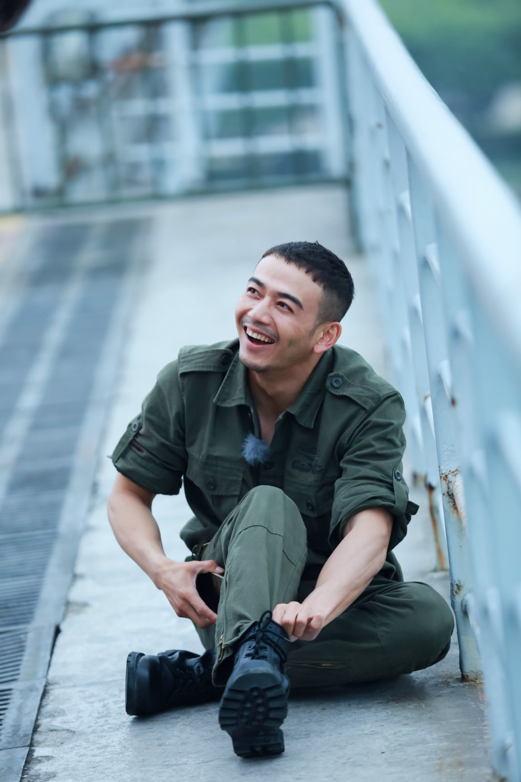 我们战斗吧王嘉尔恐高撒娇,我们战斗吧王嘉尔飞檐走壁