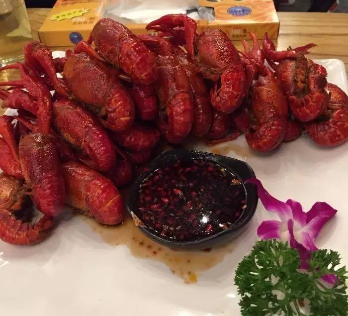 推荐一下成都好吃的宵夜,吃遍成都100家夜宵