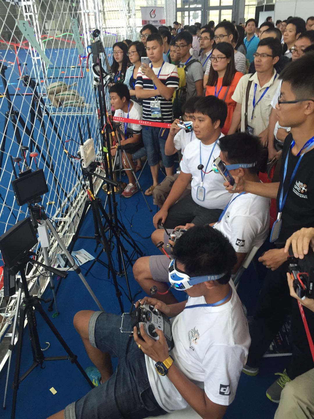 小米无人机360度测评,小米无人机与零度无人机对比