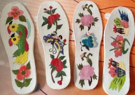 曾经陪我们行走天涯的那双鞋垫