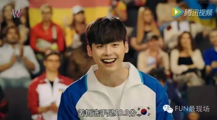 女主穿越到李钟硕演的韩剧里,李钟硕穿越到漫画世界上