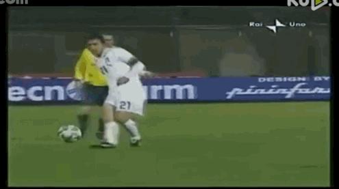 齐达内哈维,皮尔洛和齐达内谁更厉害