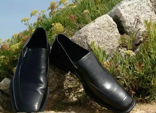 神奇的洗发水功效,洗发水有什么其他妙用