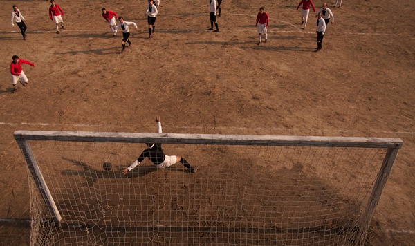 足球的意义不止于竞技,足球的意义就是爱