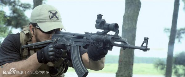 战争电影中的经典枪械,电影战狼中的一些枪械