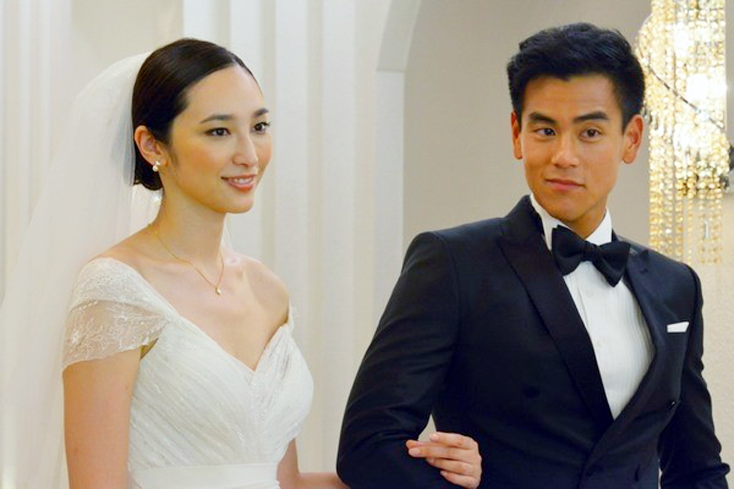 兰玉一年设计多少款婚纱,蓝玉设计过的婚纱