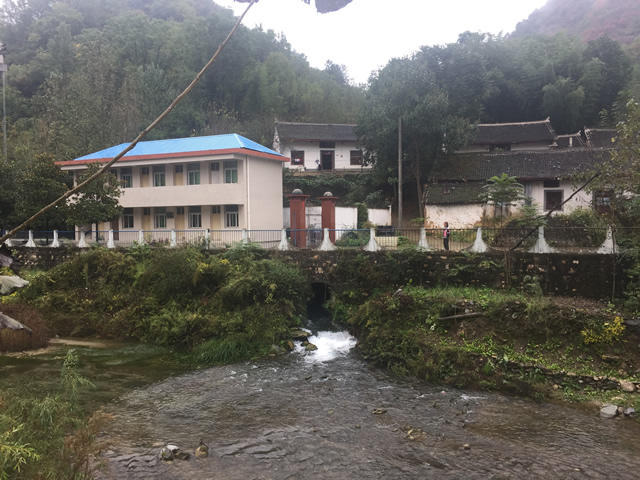 那些年，我们去金丝峡游玩路过的商南县太子坪村