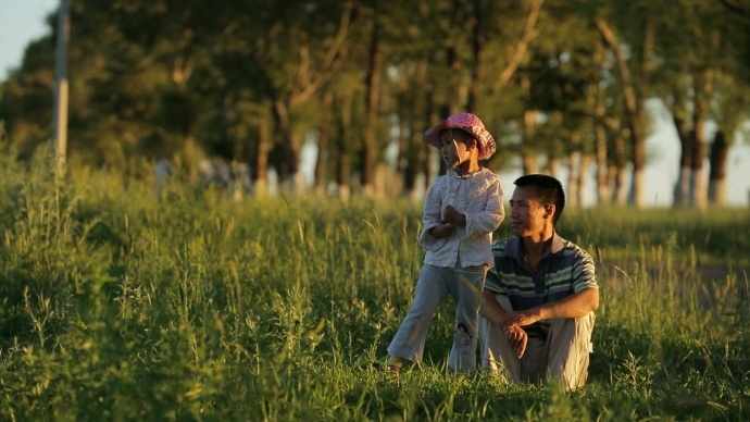 纪录片《吾土》：家庭给我们力量，土地给我们营养——导演范俭专访
