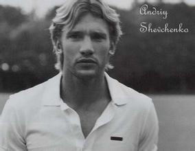 球技最好的十大男明星,贝克汉姆最帅弧线球