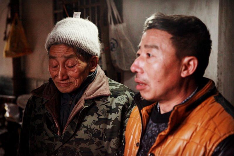 山巅教学点：一对父子60载坚守