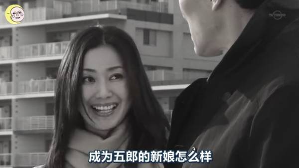 一个单身老男人喝酒,一个单身男人在家吃什么好