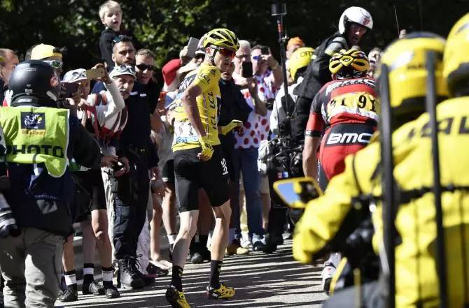 那些环法的精彩冲刺瞬间,环法赛场上令人惊呆的时刻