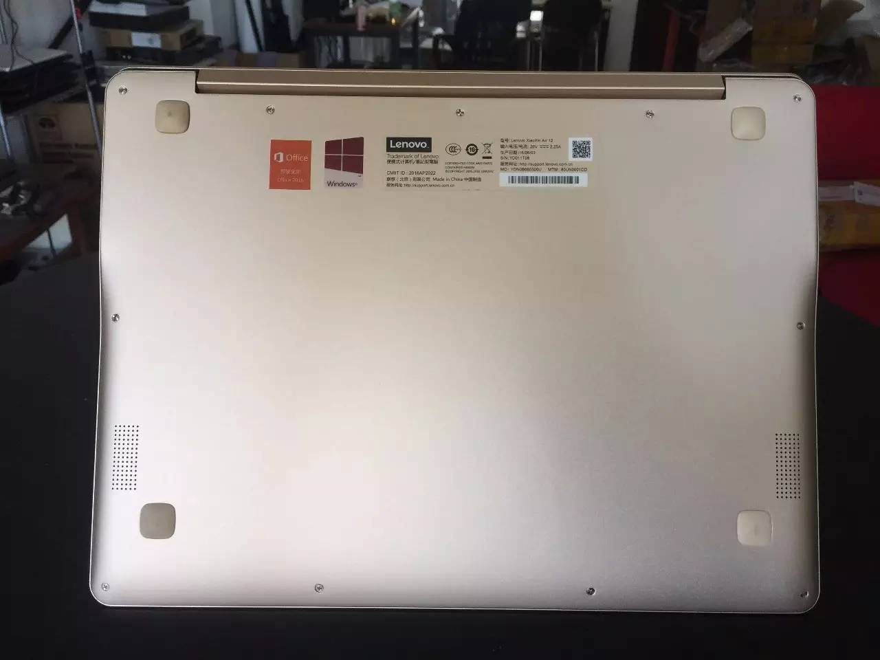 一千多全面屏笔记本,八千预算屏幕最好的笔记本